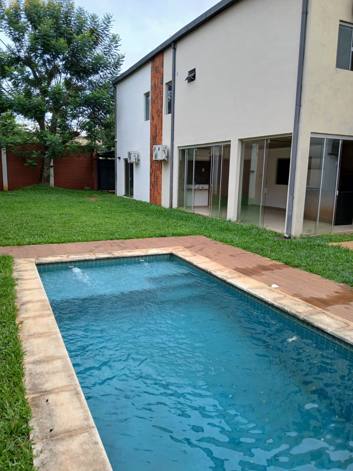 Propiedad en alquiler. Zona Loma Merlo. Luque