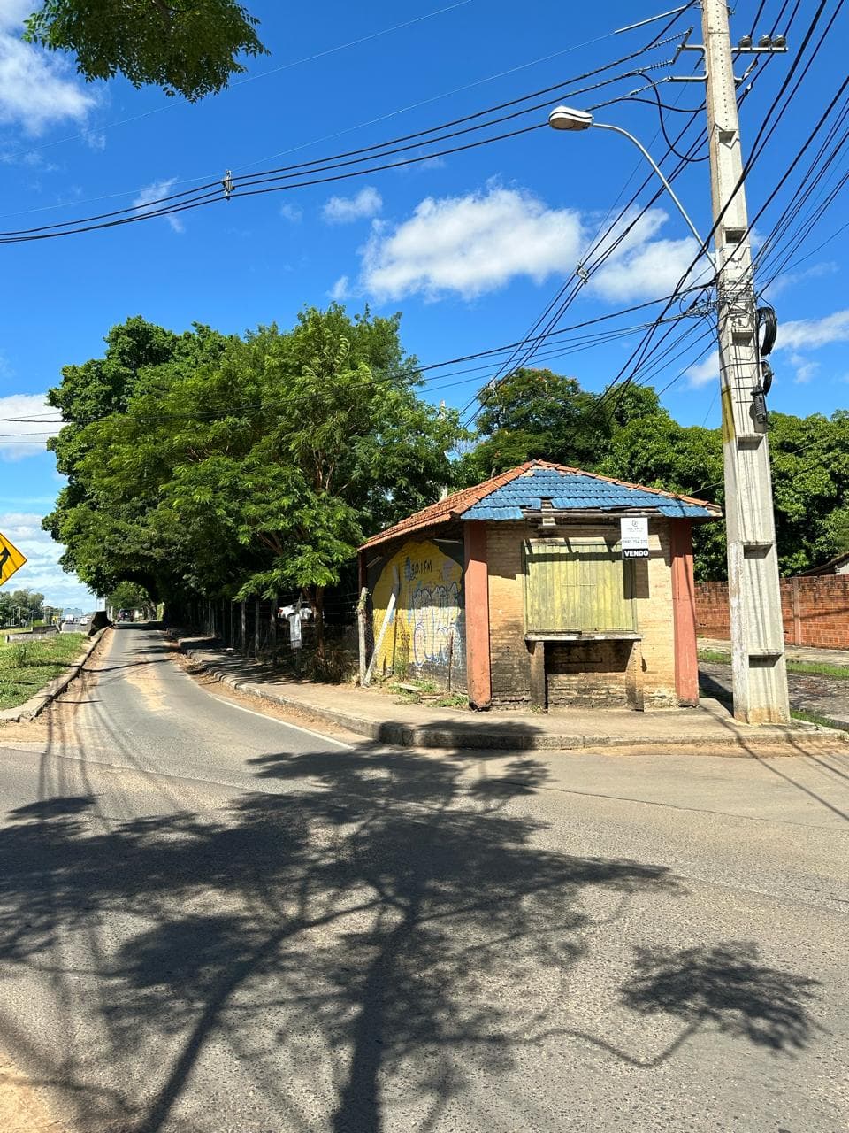 VENDO TERRENO EN ESQUINA - AV. ÑU GUASU – 3