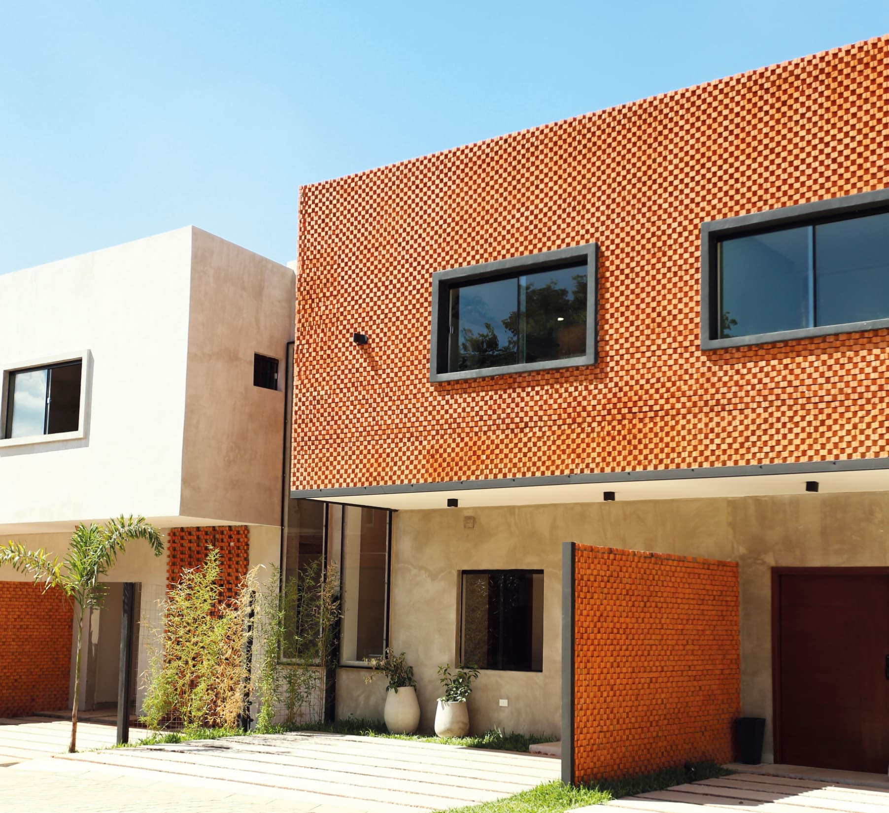 DUPLEX DE CALIDAD PREMIUM DE 3 DORM. ALTEA LAGUNA GRANDE. CAIO