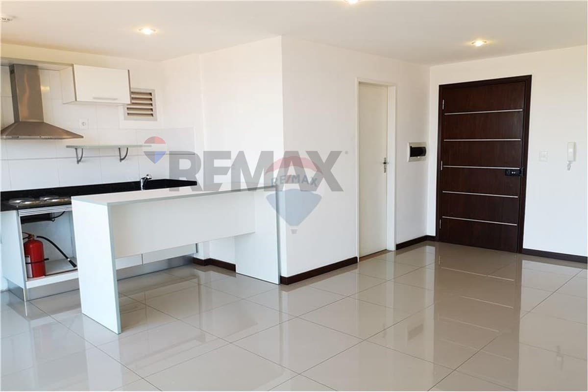 DEPARTAMENTO EN VENTA - SAN VICENTE