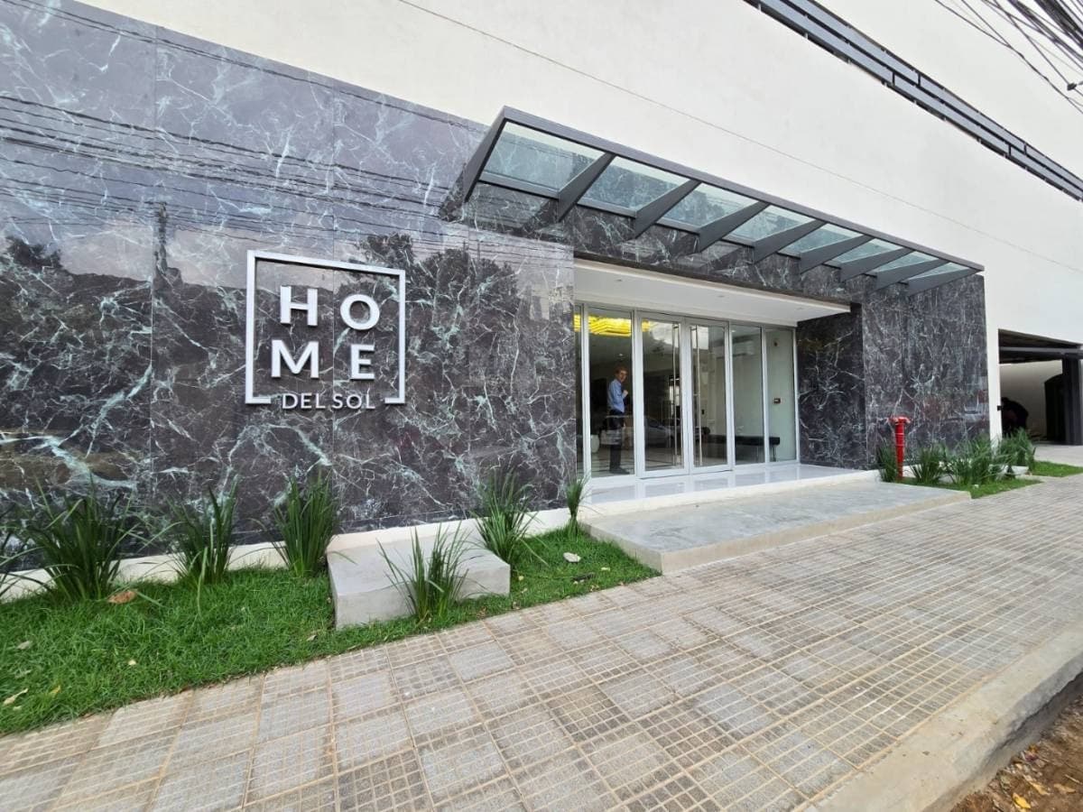 VENDO DEPARTAMENTO DE 2 DORMITORIOS AMOBLADO ZONA SHOPPING DEL SOL – 2