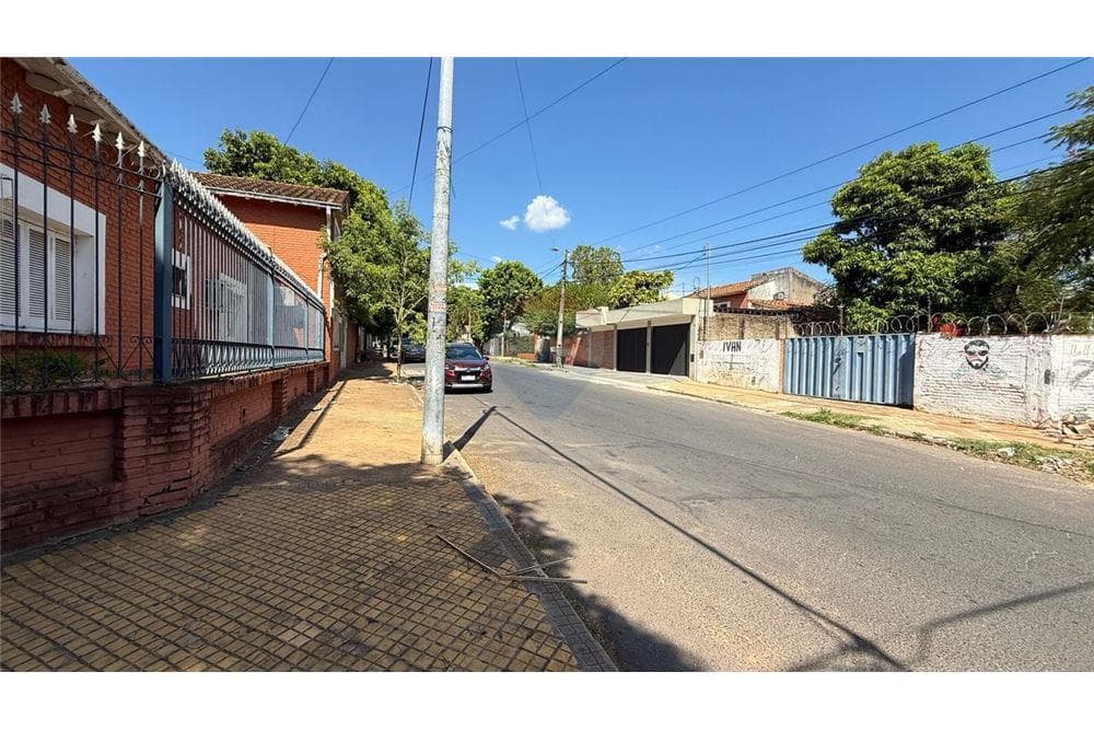 TERRENO ESQUINA VENTA SAJONIA – 2