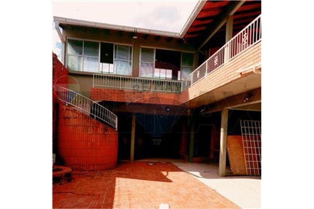 Alquilo Residencia para Oficina comercial – 2