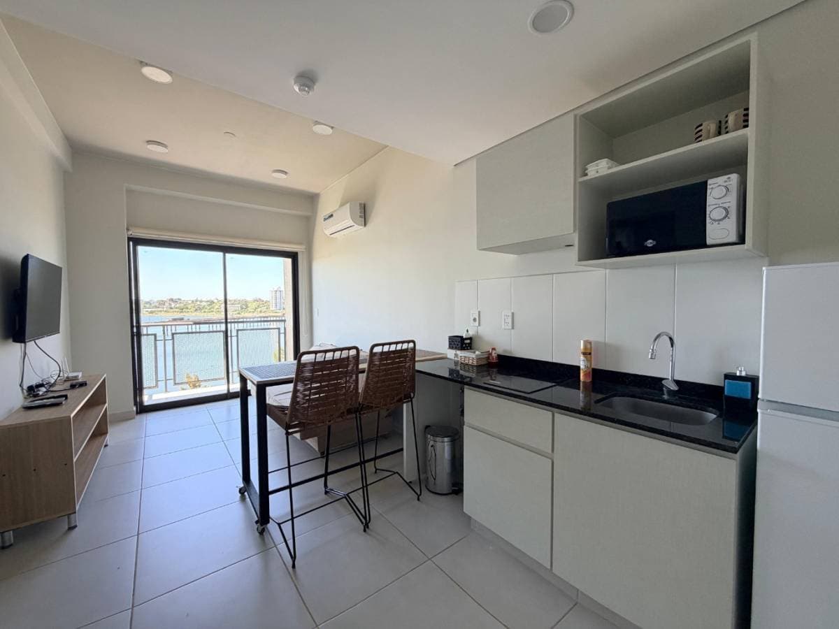 Departamento Amoblado de 1 Dormitorio en Alquiler - Edificio Zuba, Encarnación – 2