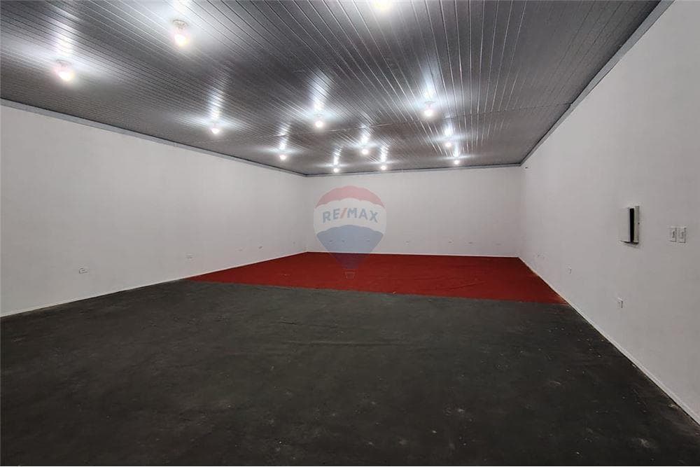 ALQUILO LOCAL COMERCIAL S/ EUSEBIO AYALA 300M2 – 2