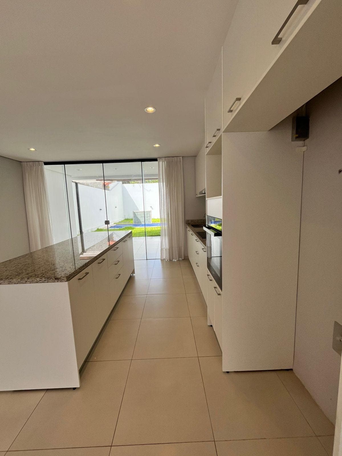 INCREÍBLE DUPLEX EN ALQUILER EN ASUNCIÓN – 3