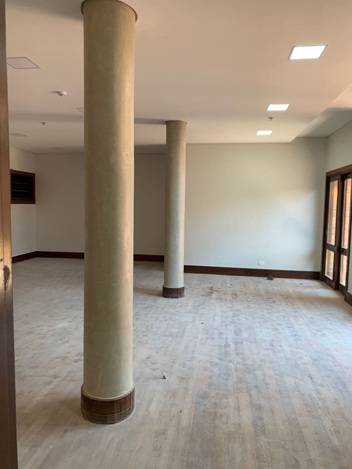 Alquiler de Exclusivo Edificio Corporativo de Alta Categoría. – 3