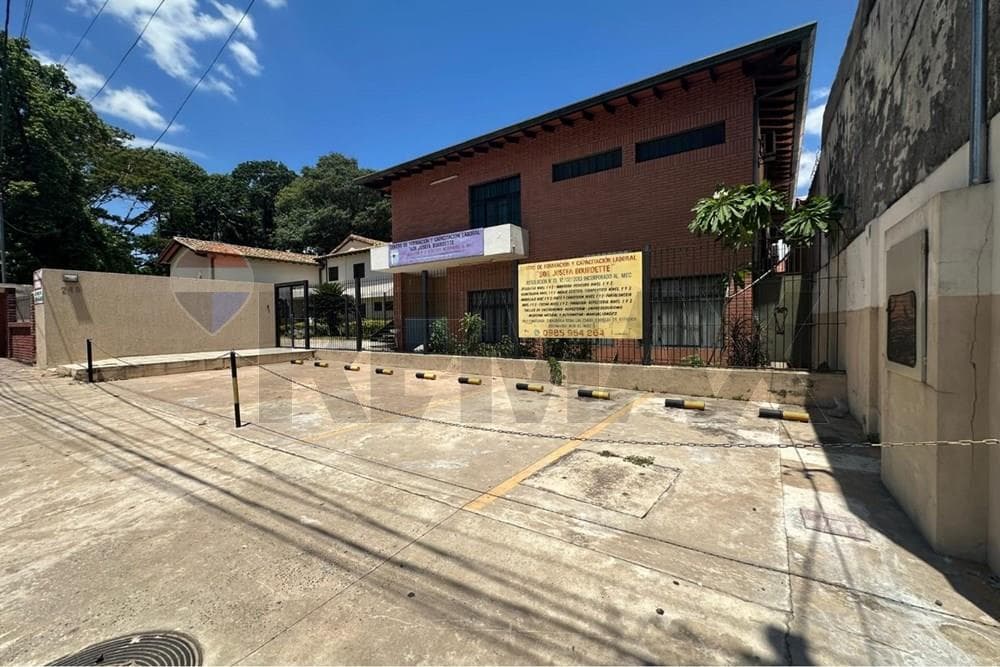 ALQUILER DE OFICINAS EN BARRIO RECOLETA – 3