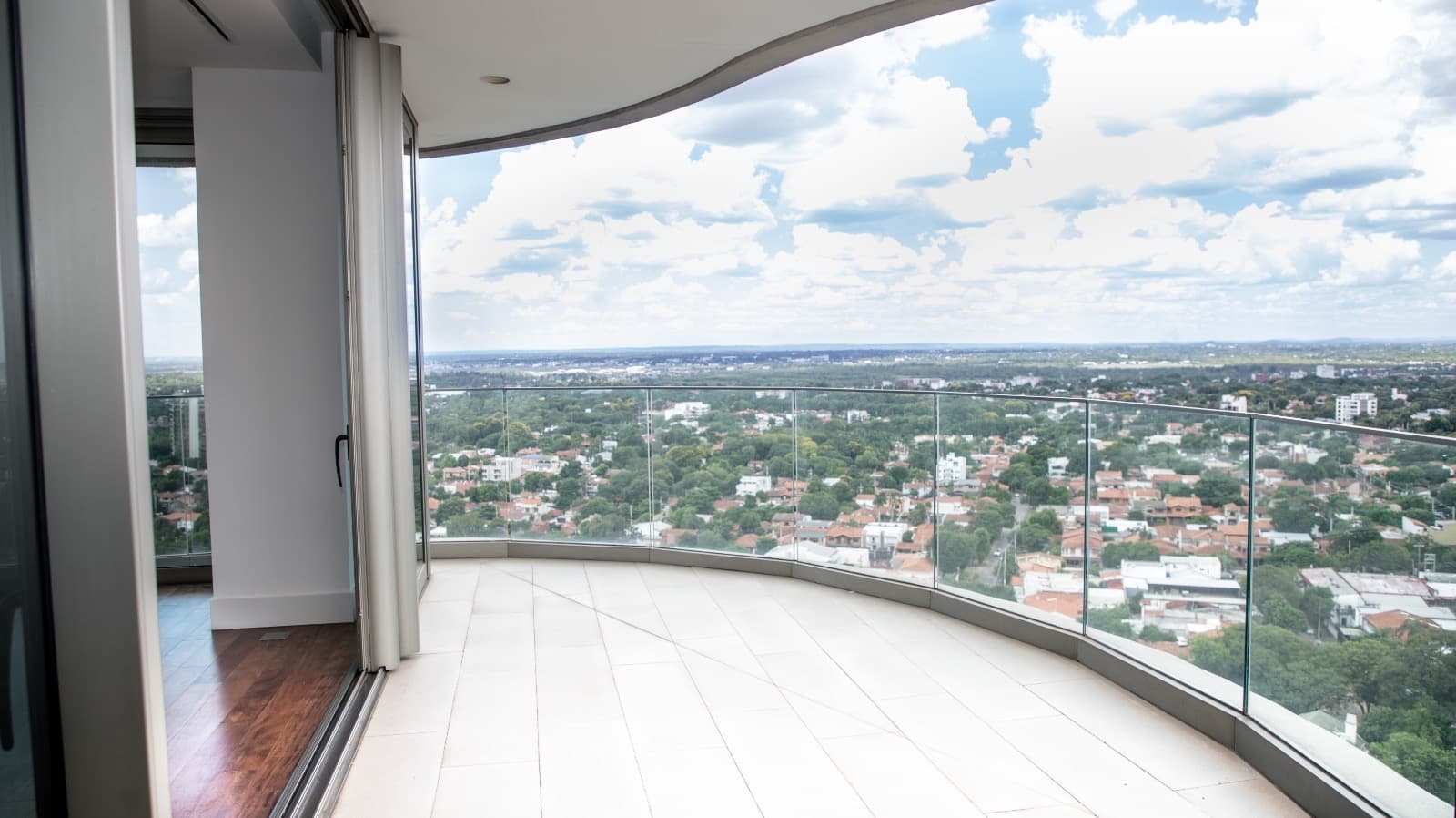 Alquilo departamento lujoso en el Jade Park – 2