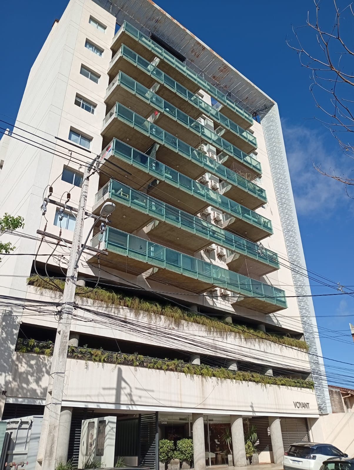 ALQUILO DEPARTAMENTO AMOBLADO EN EL EDIFICIO VOYANT CARMELITAS