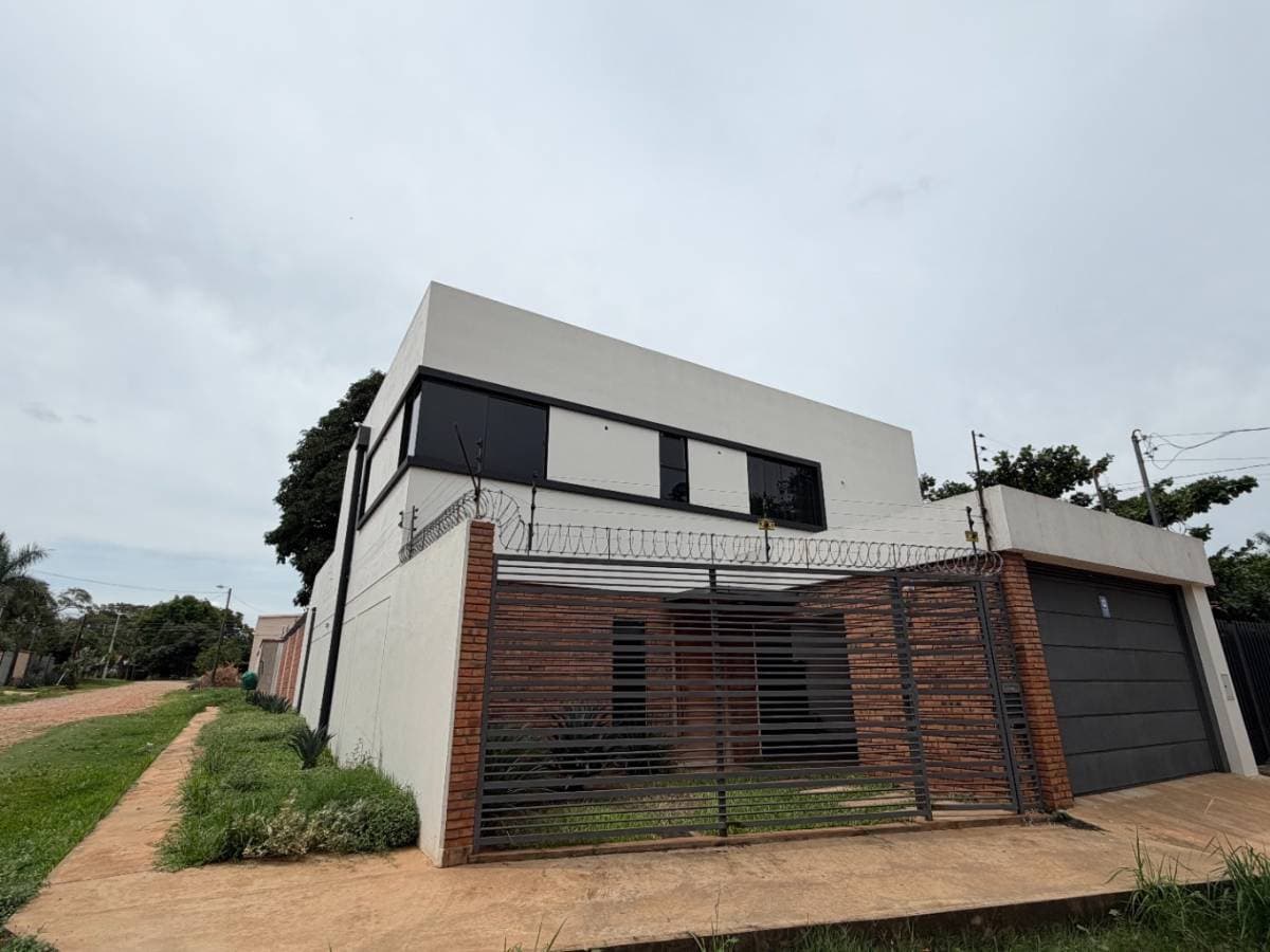 ALQUILO CASA EN MARIANO ROQUE ALONSO