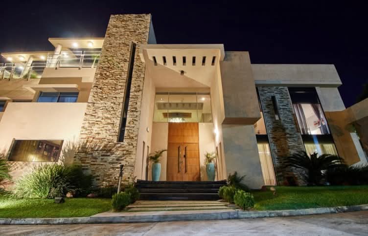 VENDO HERMOSA CASA EN RAKIURA COUNTRY - LUQUE – 2