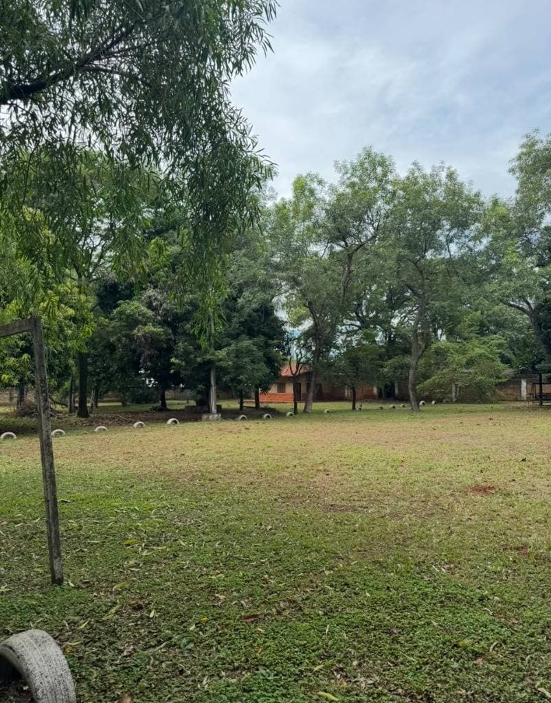 EN VENTA – Terreno De 9.661 m² Con Salida A 3 Calles En Luque