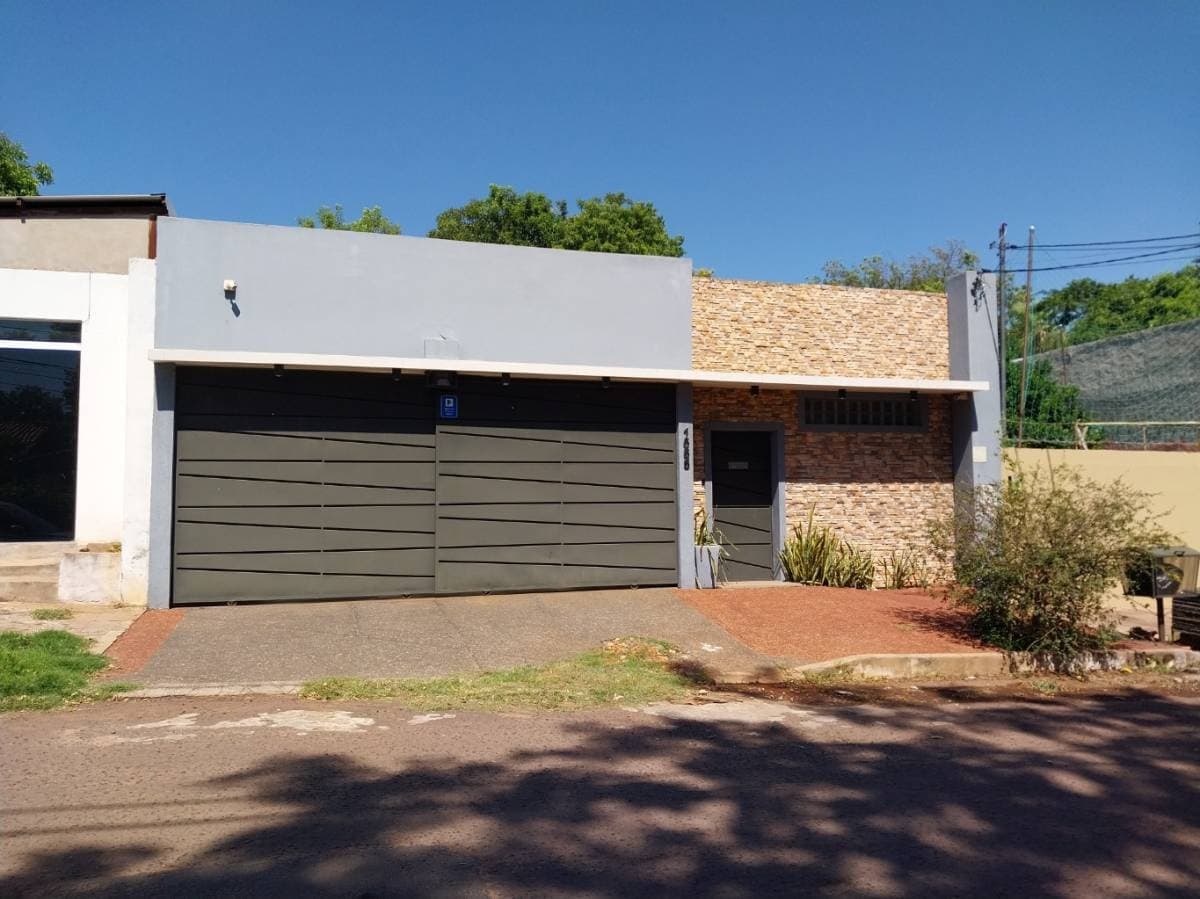 ALQUILO Casa en Lambaré. Zona Unicanal (canal 13)