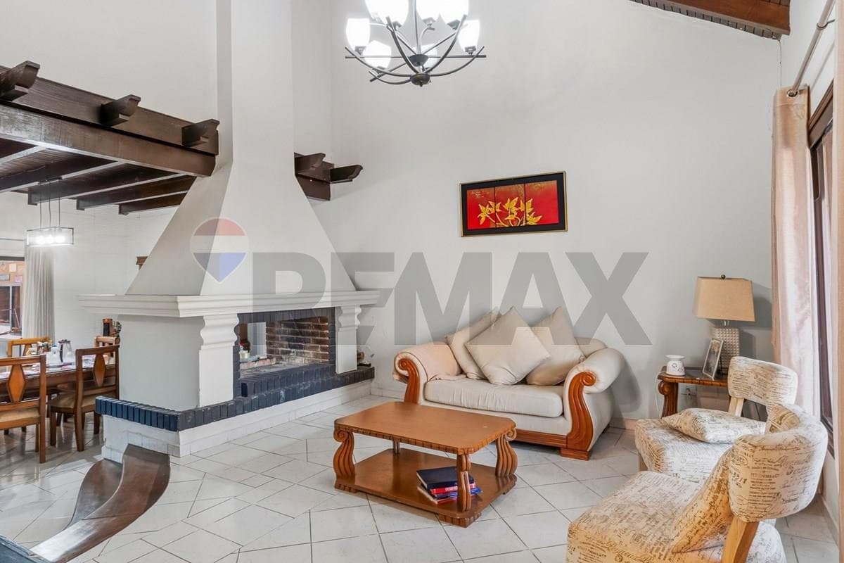 Casa - Venta