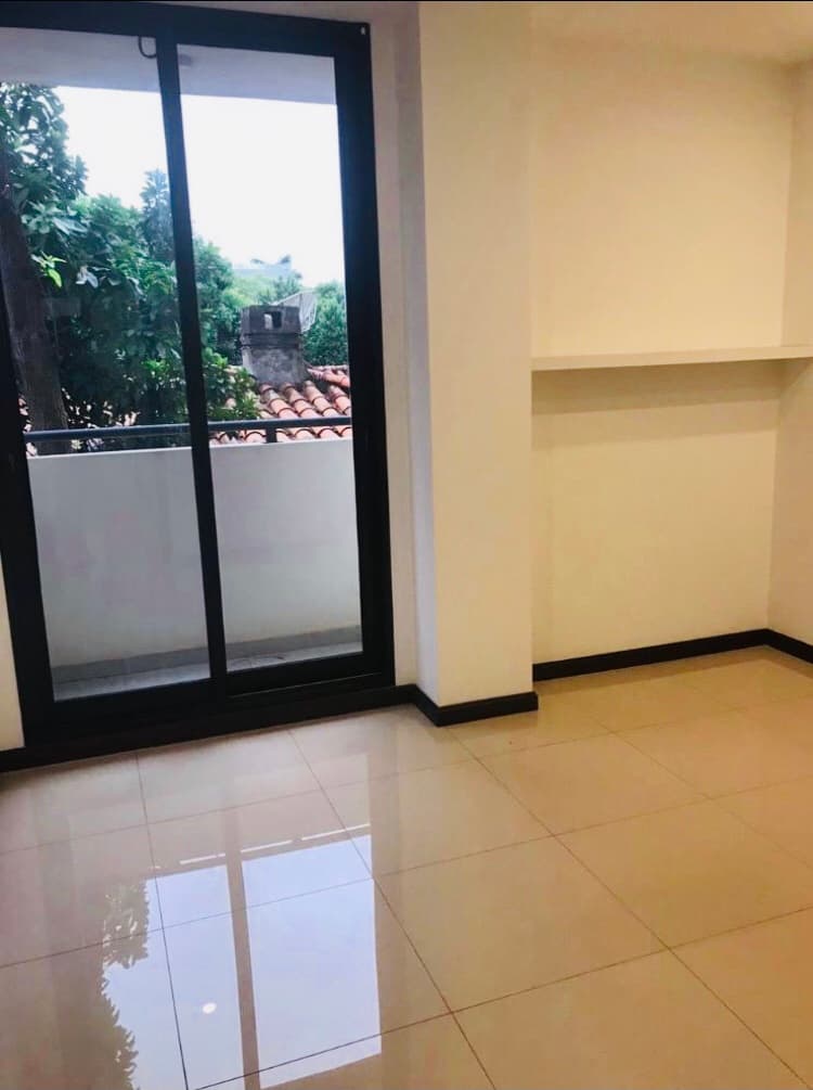 En alquíler hermoso departamento en alquíler zona villa morra – 3