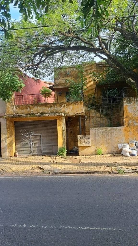 VENDO TERRENO EN EL CENTRO DE ASUNCION
