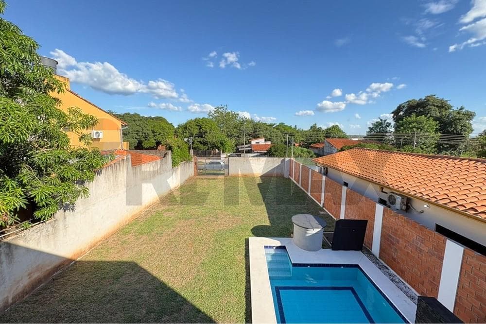VENDO CASA A ESTRENAR EN MARIANO ROQUE ALONSO – 2
