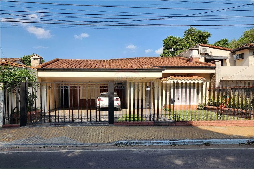 Oportunidad Única s/ la Avda. Gral. Santos