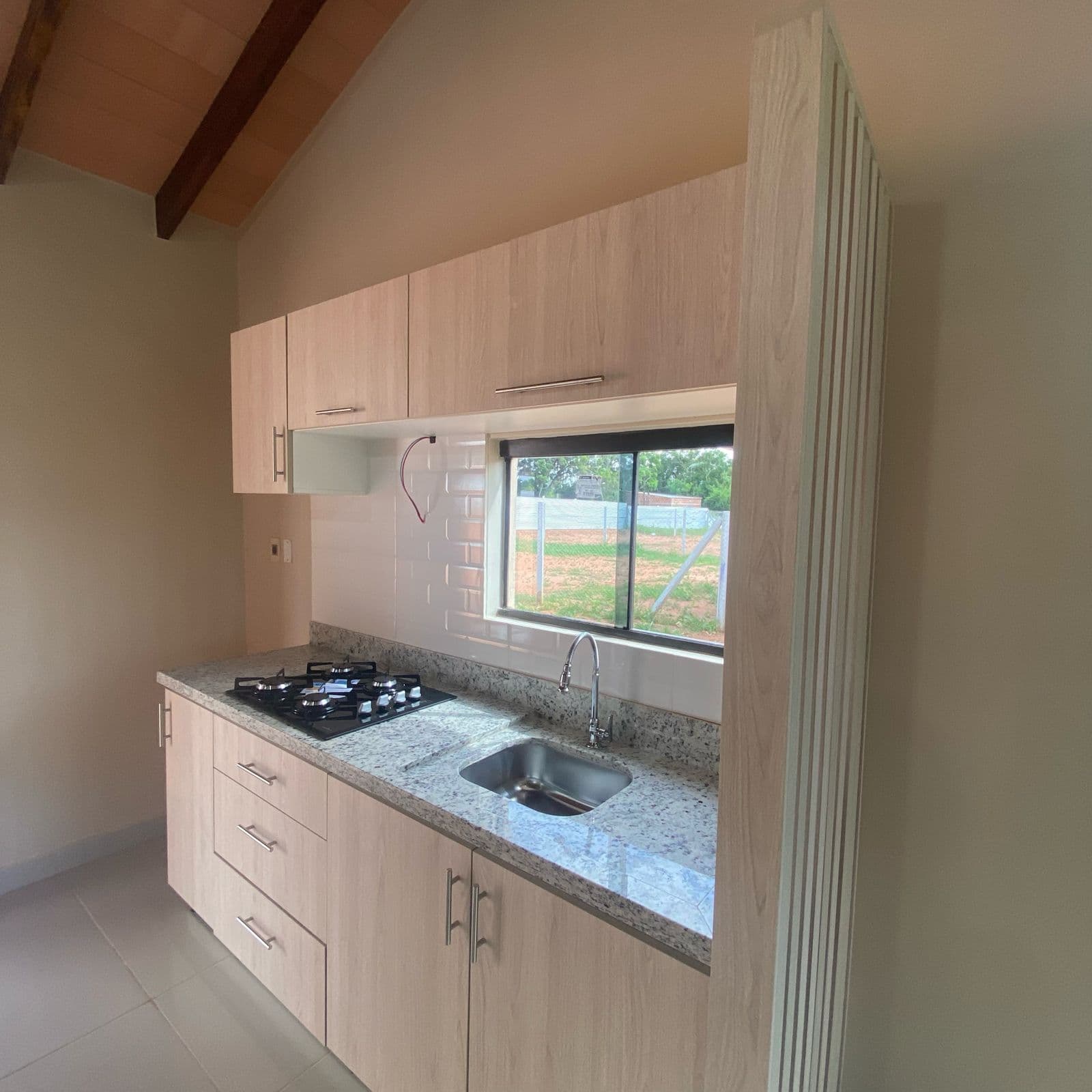 Casa en Luque, Paraguay – 2