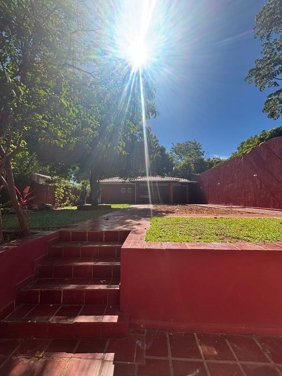 CASA EN ALQUILER – USO CORPORATIVO O RESIDENCIAL – ASUNCIÓN – 2