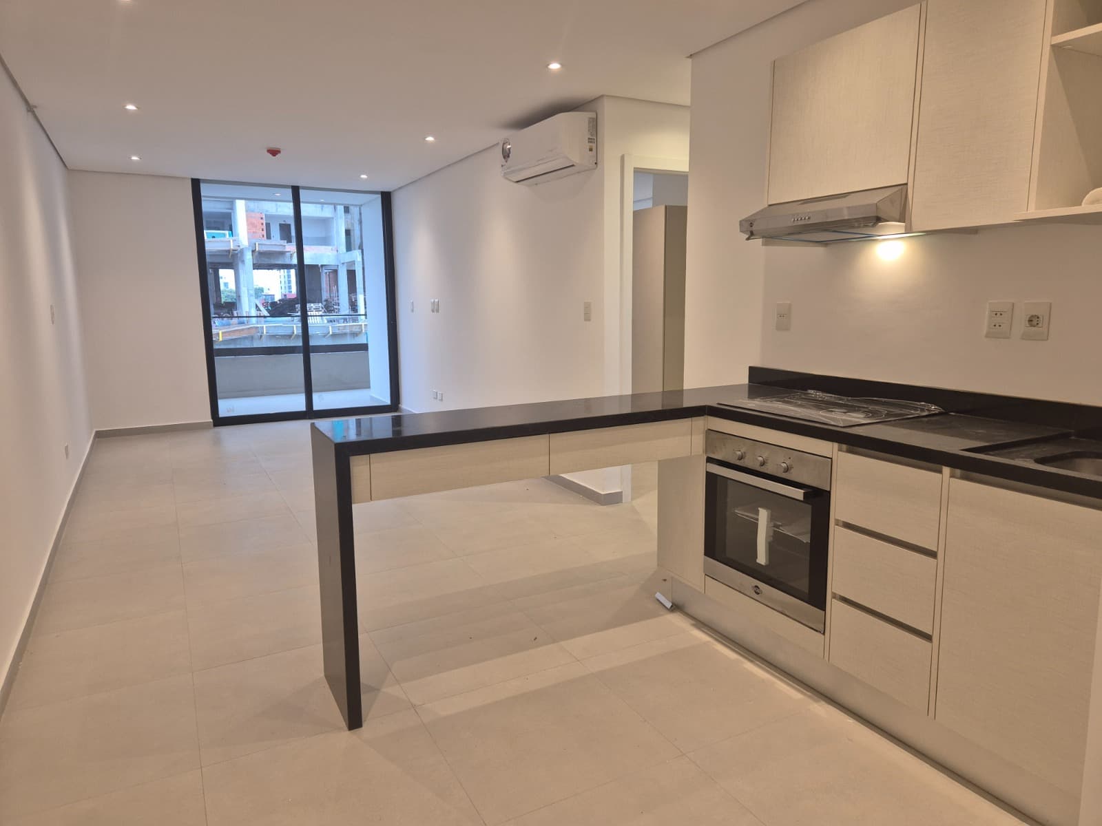VENDO Departamento 2 Dormitorios en Suite – Punto Molas López