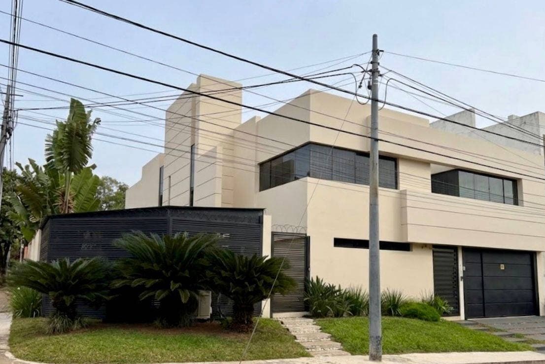 CASA EN VENTA CARMELITAS - ASUNCIÓN – 3