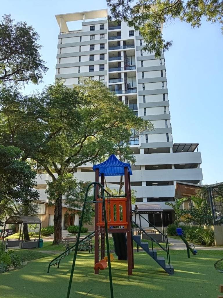 ALQUILO DPTO DE 2 DORMITORIOS AMOBLADO EN BULEVARD PLAZA PINEDO - FDO DE LA MORA
