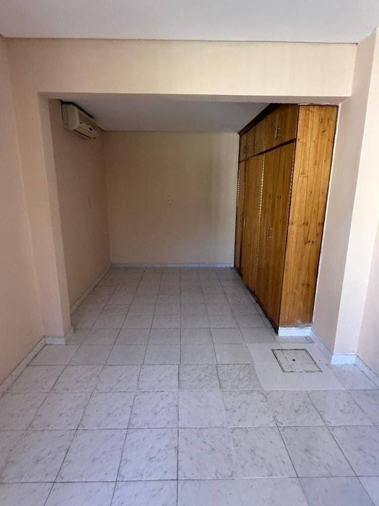 Residencia en Alquiler- Zona Recoleta 6 ambientes ideal para oficina
