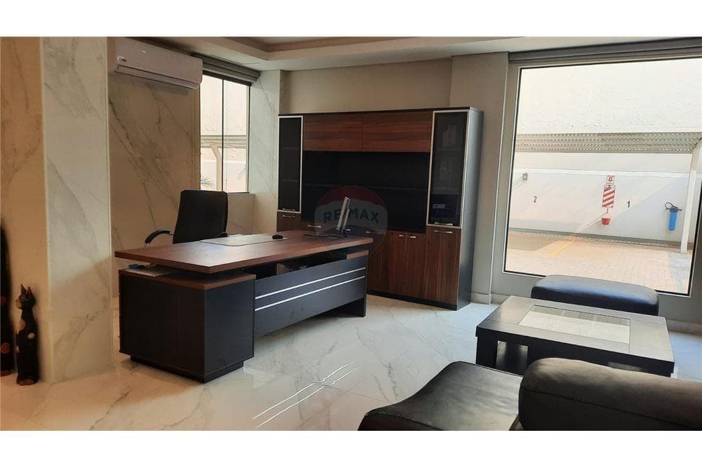 Alquilo dpto de 160 m2 en Edificio Emperador – 3