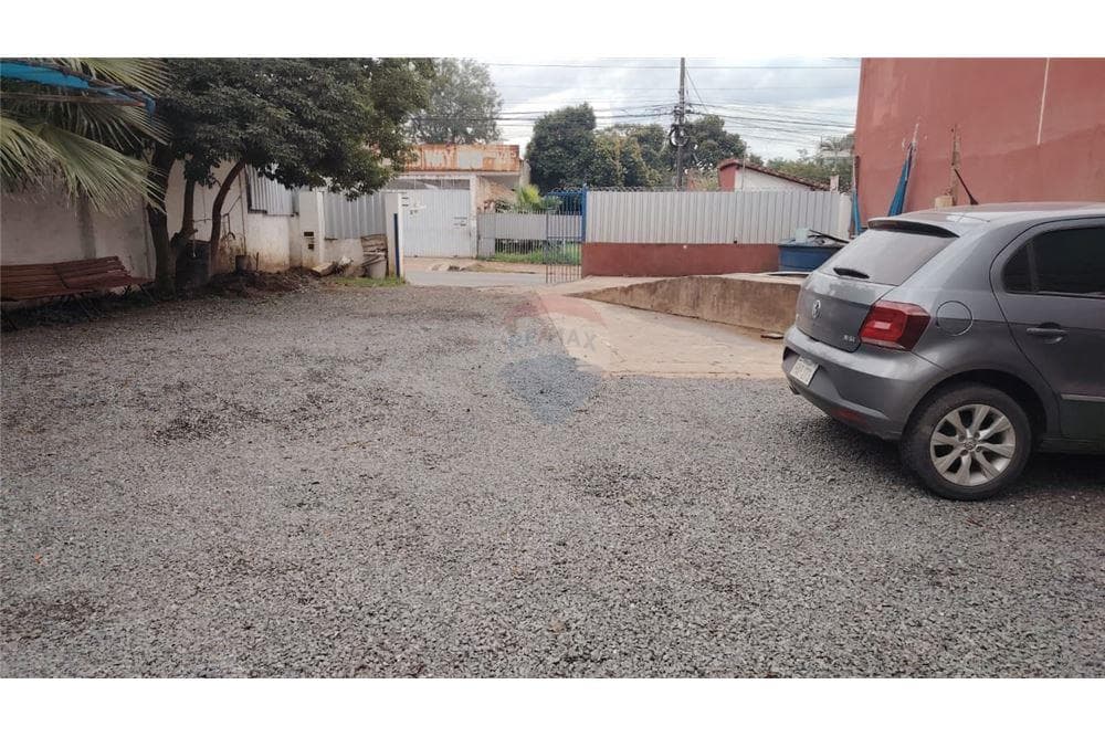 Vendo Terren en Ycuá Satí, Asunción – 2
