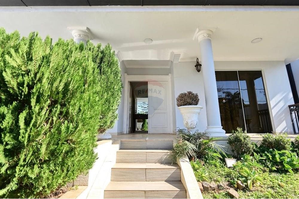 HERMOSA CASA EN FDO DE LA MORA NORTE – 2
