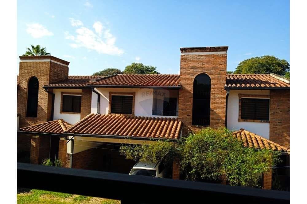 Alquilo Duplex en condominio Brisas del Sur
