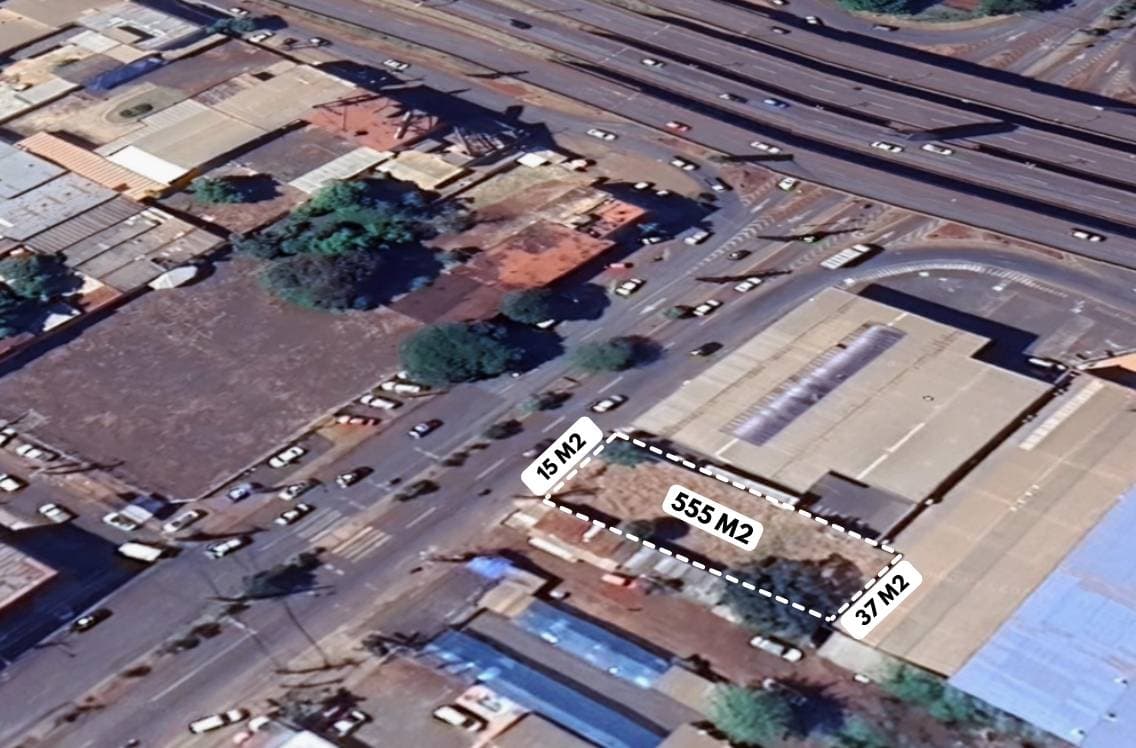 Vendo terreno sobre avenida comercial en Ciudad del Este Km 4