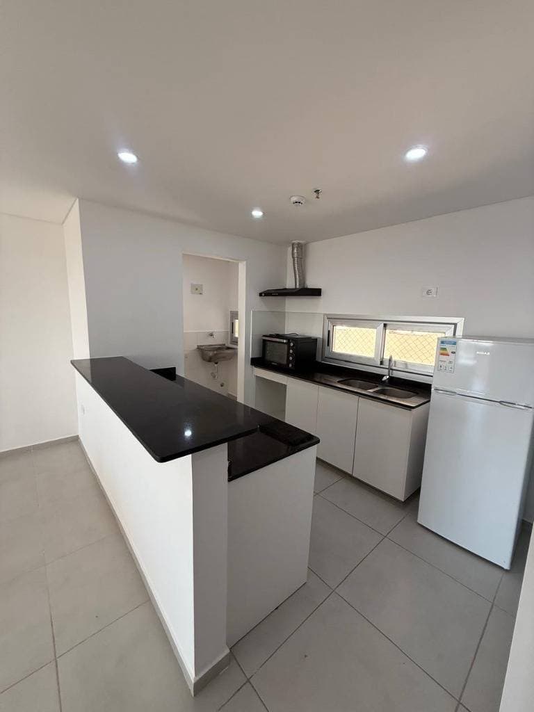 ALQUILO HERMOSO DEPARTAMENTO SEMIAMOBLADO – 2