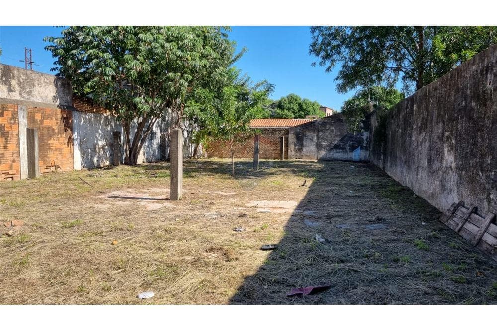VENDO TERRENO EN LAMBARÉ – 3