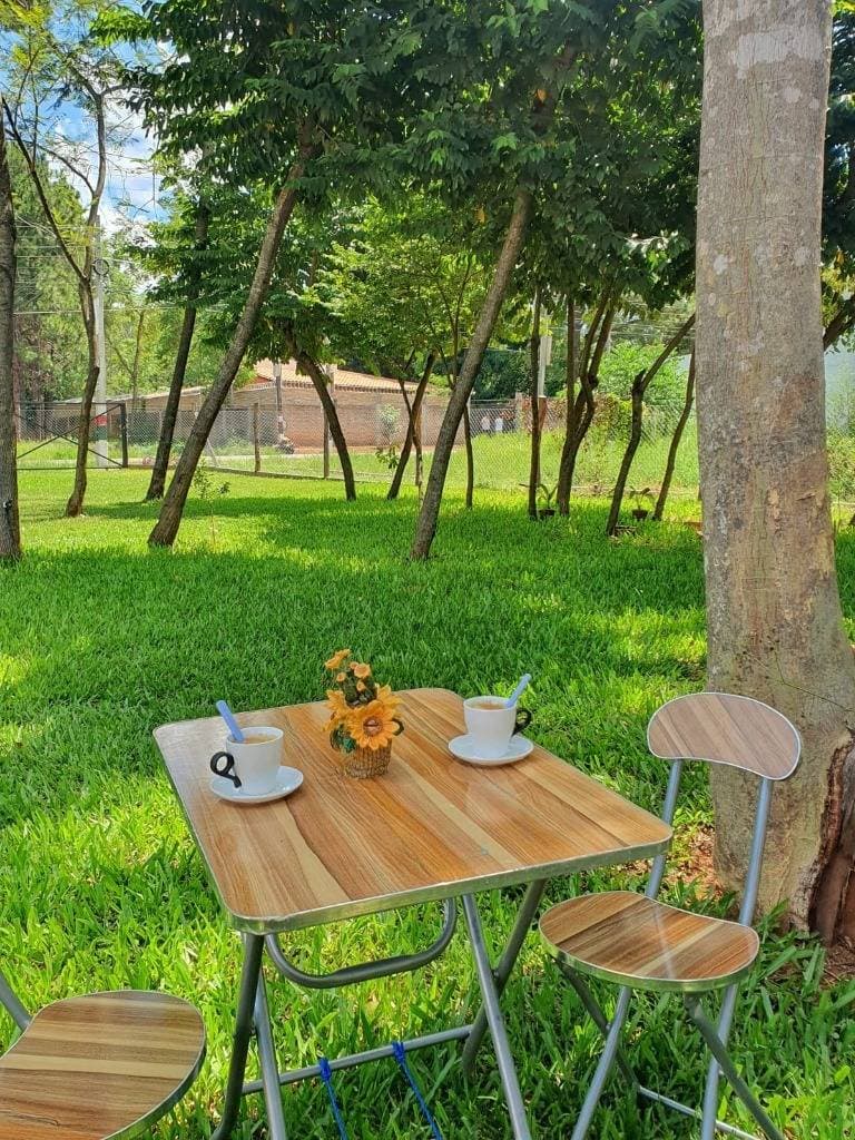 VENDO TERRENO CON QUINCHO EN AREGUÁ