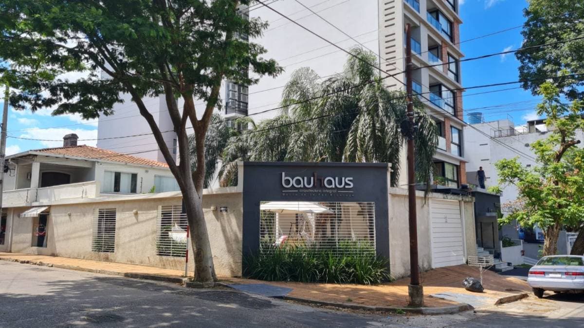 ALQUILER | LOCAL COMERCIAL – BARRIO RECOLETA