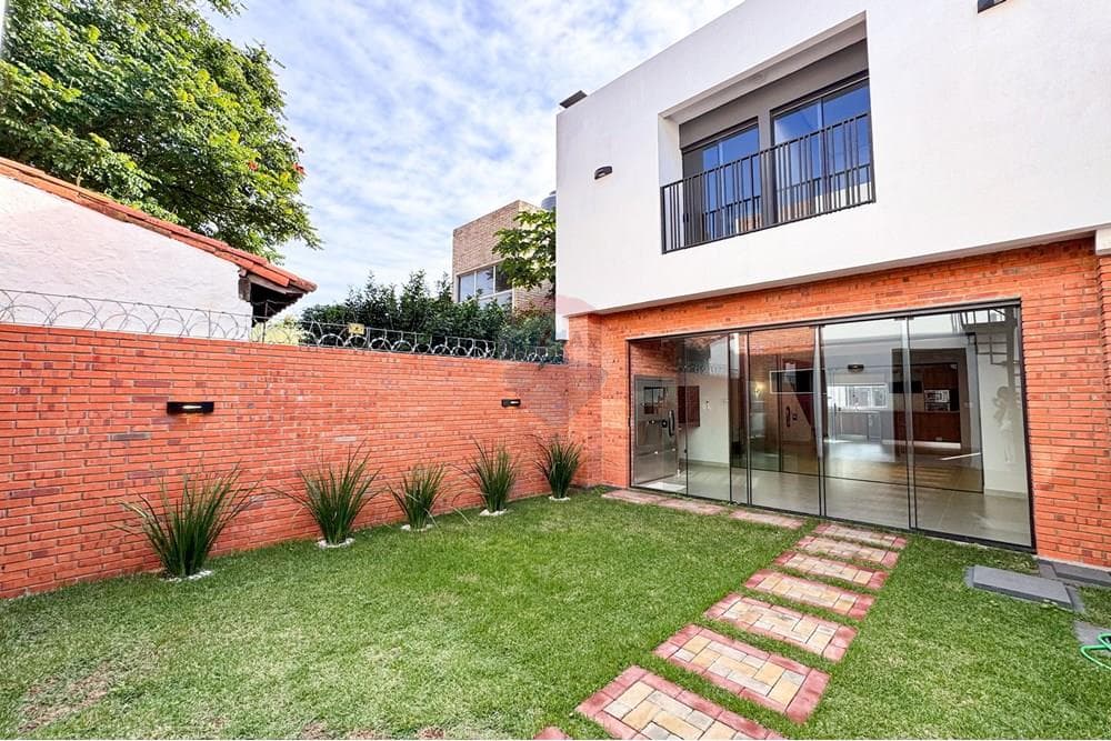 Duplex de Tres Suites, Recoleta, Asunción, Paraguay