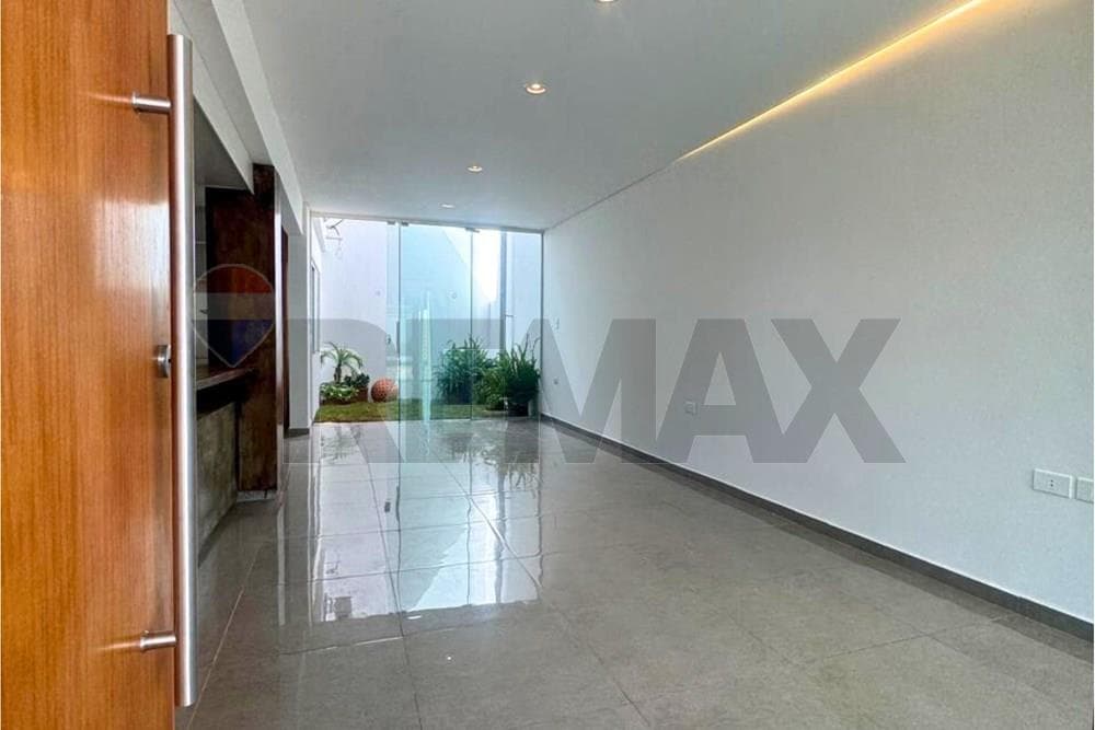 EN VENTA DÚPLEX A ESTRENAR EN FDO DE LA MORA – 2
