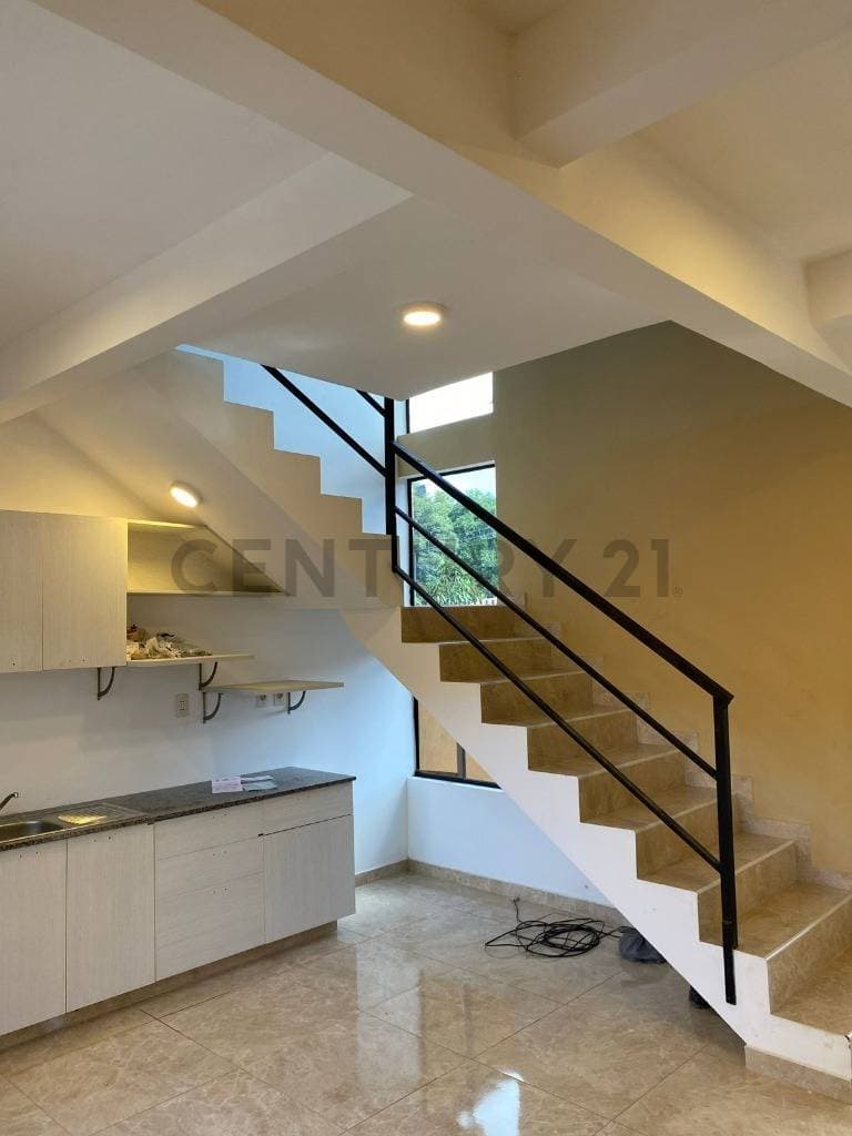 Vendo Duplex en Lambaré con renta incluida. – 3