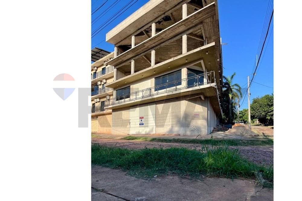 ALQUILO EDIFICIO COMERCIAL DE DOS PLANTAS EN ÑEMBY – 2