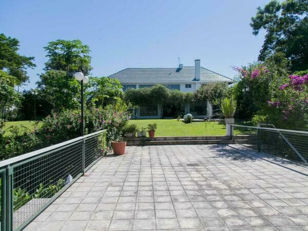 VENDO RESIDENCIA EN AV.PARQUE DEL YACHT Y GOLF CLUB. – 2
