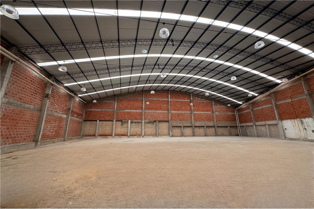 VENDO DEPOSITO A ESTRENAR-SAN LORENZO-BO.SANTA MARIA PASOS DE LA CICLOVIA C/OFI – 3
