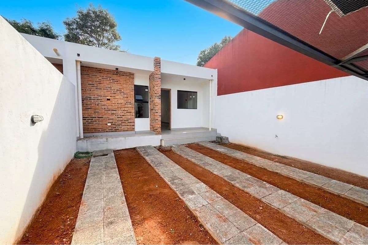 VENDO HERMOSO CHALET RUTA LUQUE - SAN BERNARDINO