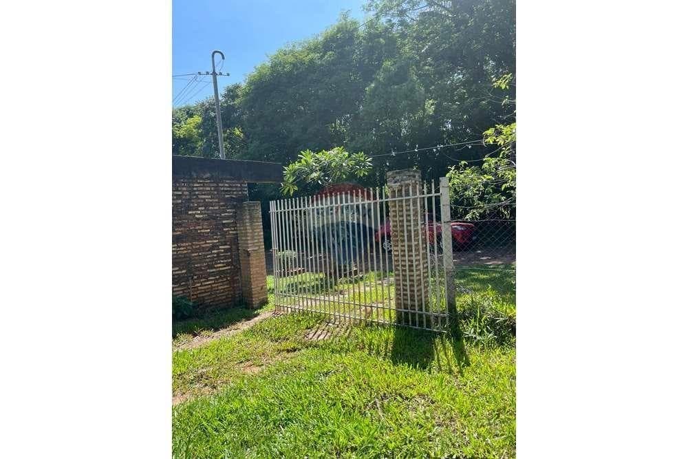 VENDO TERRENO CON CASA EN ÑEMBY