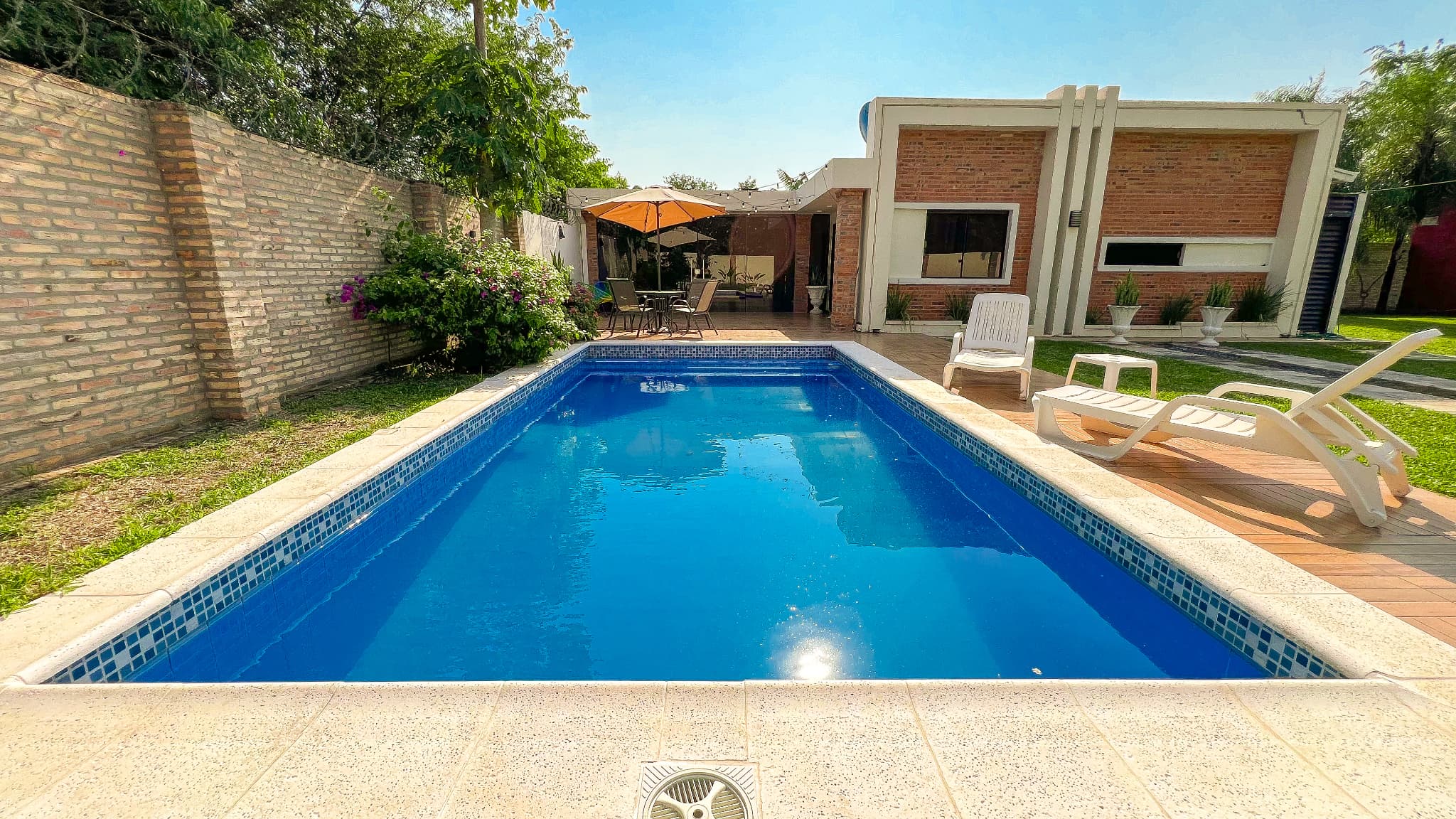 Oferta Propietaria Vende Casa Amoblada 2 hab San Bernardino C/ Quincho Piscina – 3
