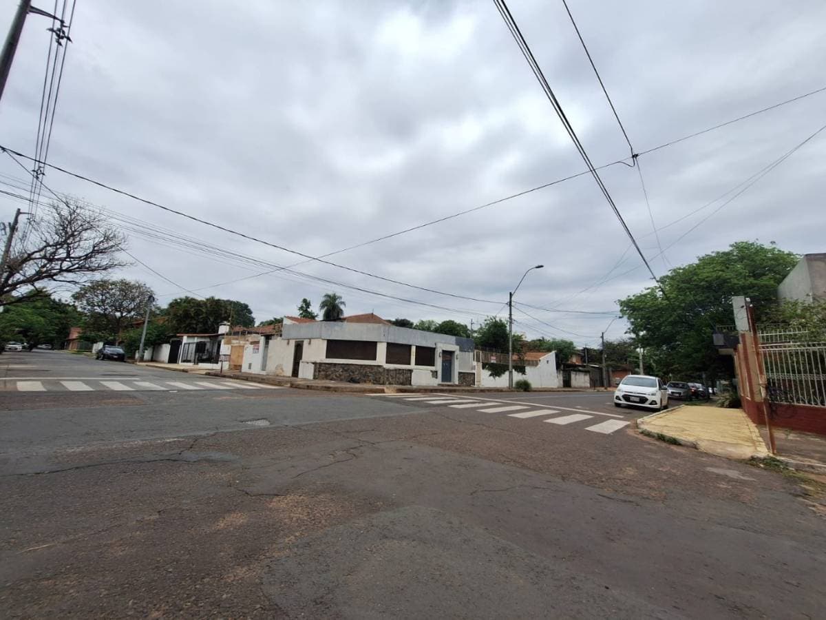 CASA A DEMOLER ZONA LA CUADRITA ESPECIAL PARA INVERSION – 2
