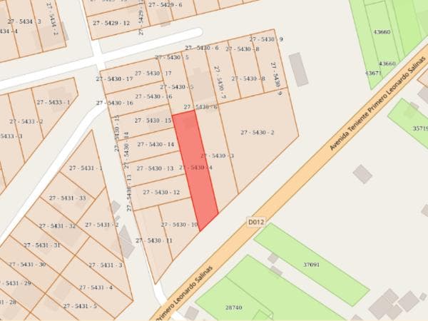 VENDO TERRENO EN POSTA YBYCUA - BARRIO COLINAS DE THOMPSON – 2