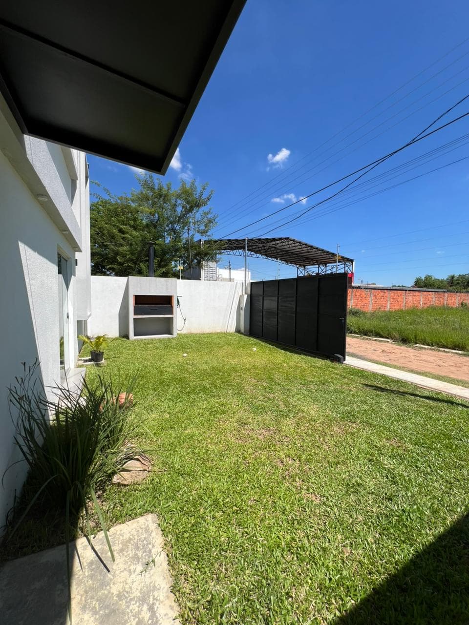 EN VENTA DÚPLEX A ESTRENAR EN MARIANO ROQUE ALONSO – 2